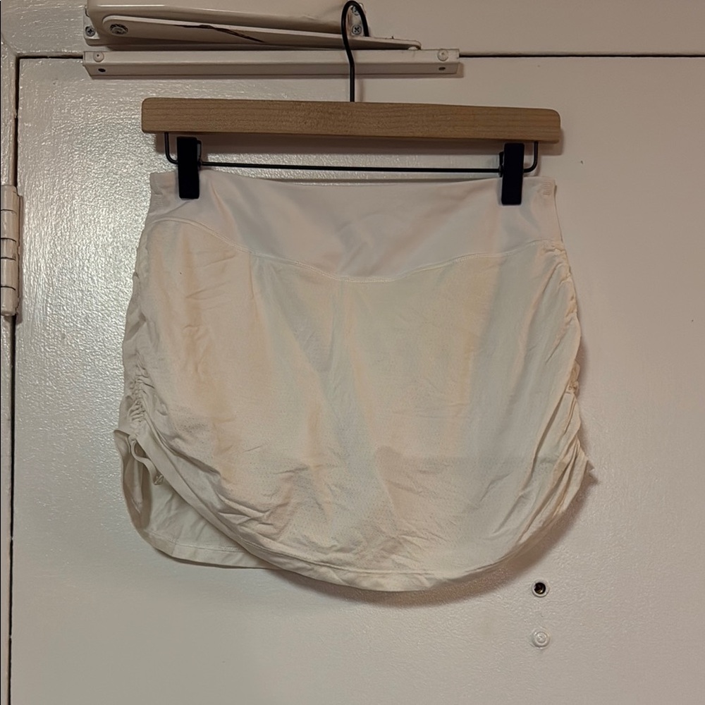 Victoria’s Secret Sport VSX White Skort - Size Small